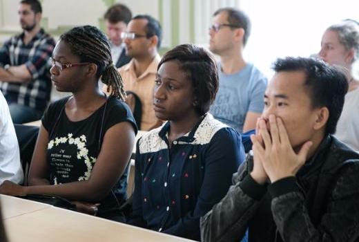 教育出口：大学参与了优先发展的项目