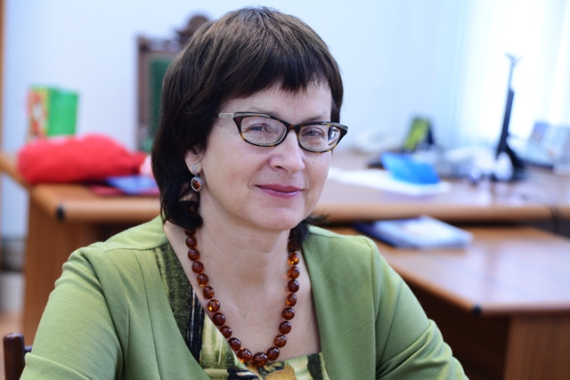 托国立的方言学家创建了关于民间方言的网上课程