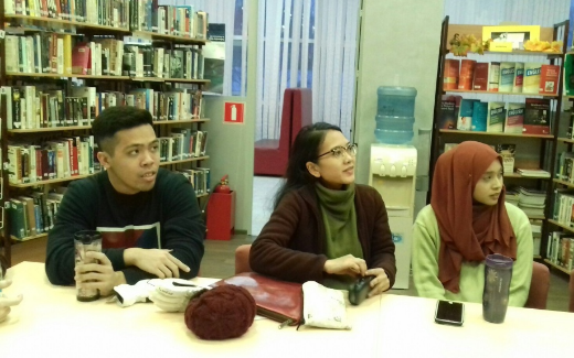 来自新加坡的学生首次在托国立开始讲俄语