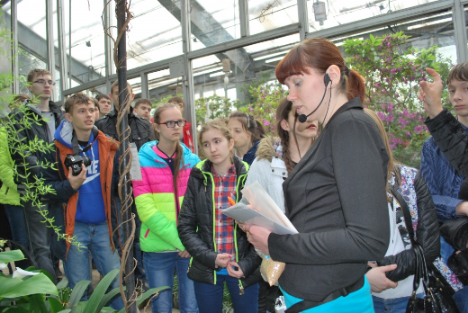 托国立植物园为残疾人组织参观活动